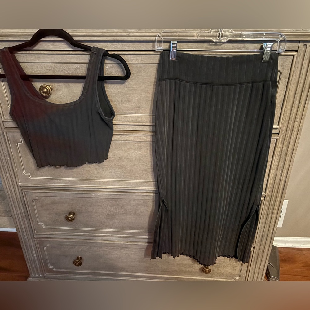 Aerie Offline Two piece Black Ribbed Skirt Set